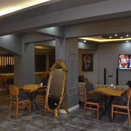 Grand Ayhan *