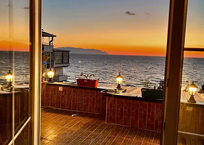 Grand Ayhan *
